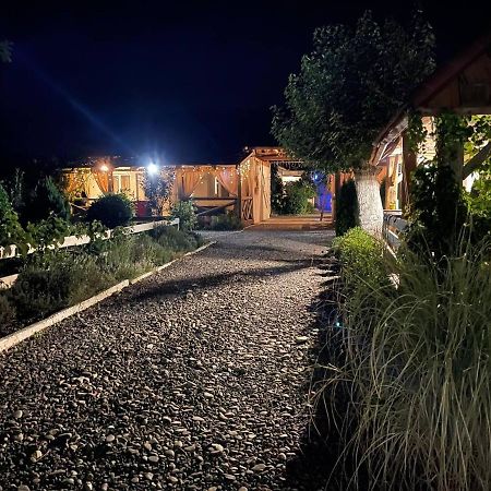 Villa Lukash Yanoshi Εξωτερικό φωτογραφία