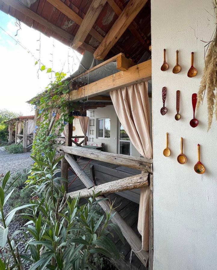 Villa Lukash Yanoshi Εξωτερικό φωτογραφία